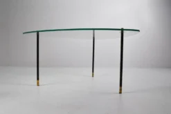 Table d'appoint. France années 1950.