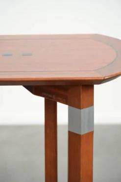 Table d'appoint long au design Art Déco