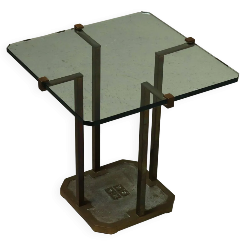Table d'appoint modèle T18 par Peter Ghyczy années 1970