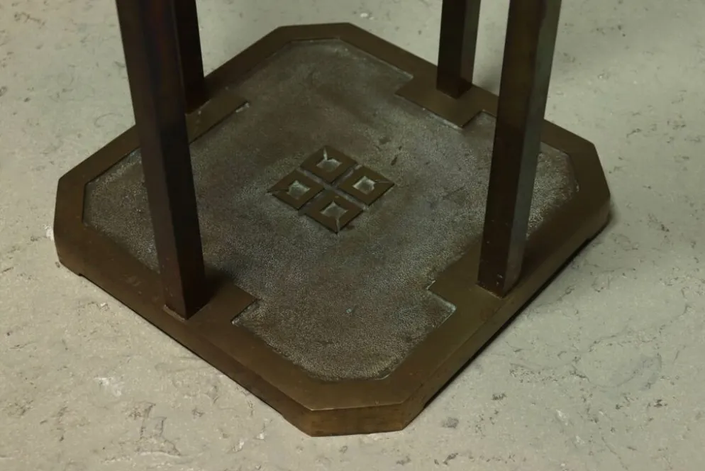 Table d'appoint modèle T18 par Peter Ghyczy années 1970