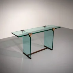 Table d'appoint Modèle T30 par Peter Ghyczy - design des années 1970