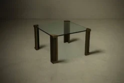 Table d'appoint modèle T14 par Peter Ghyczy années 1970