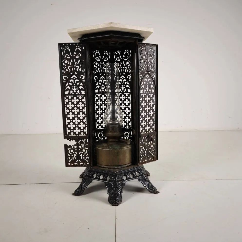 Table d'appoint orientale en fonte avec plateau en marbre, fin du 19e siècle