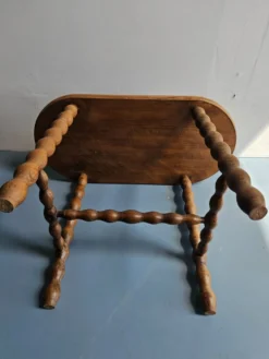 Table d'appoint originale