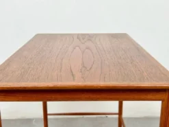 Table d'appoint par Kaj Winding pour P. Jeppesen