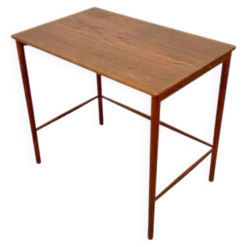 Table d'appoint par Kaj Winding pour P. Jeppesen