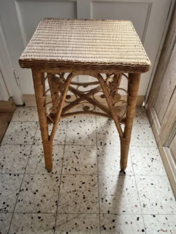 Table d’appoint Peacock