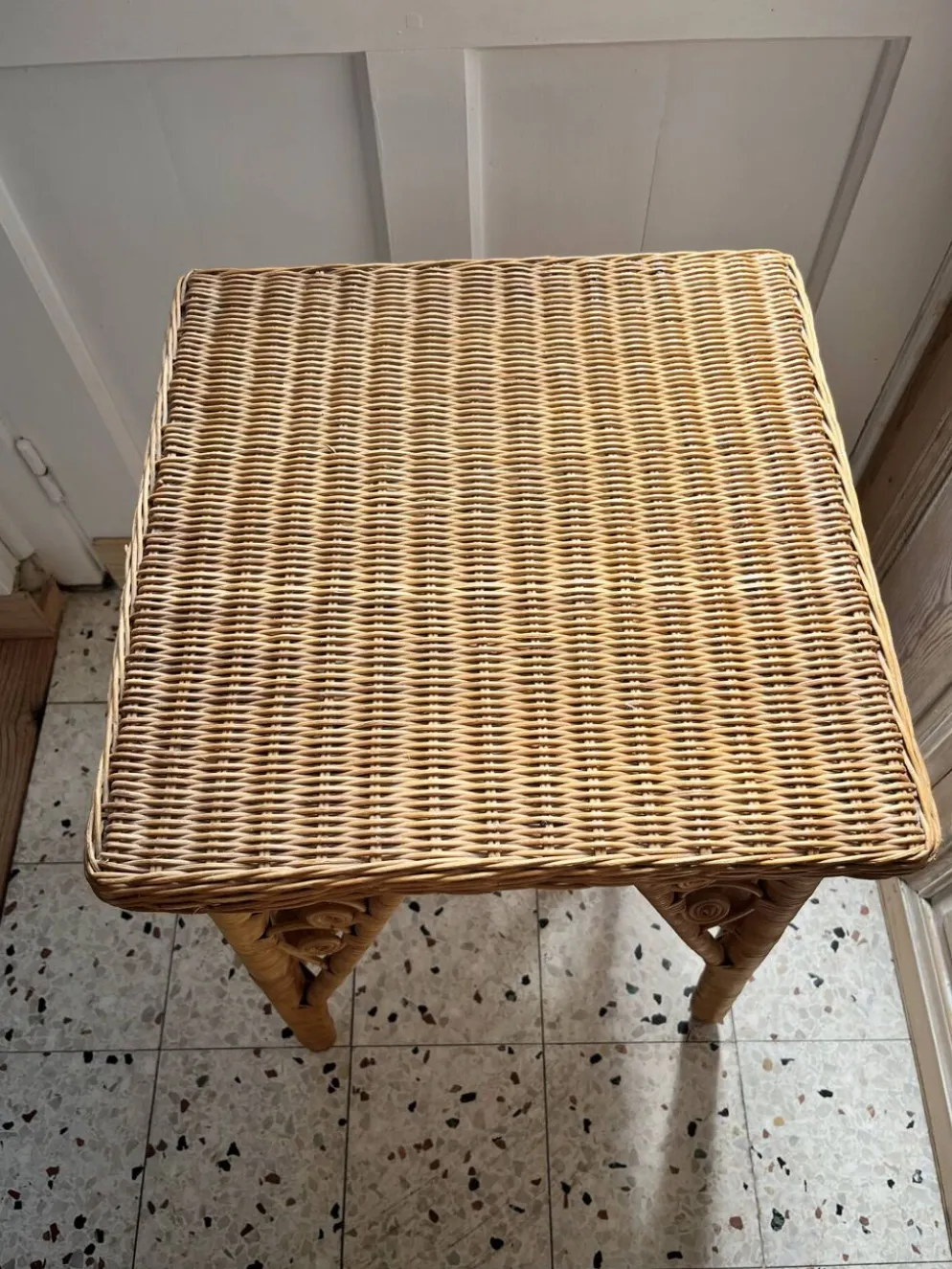 Table d’appoint Peacock