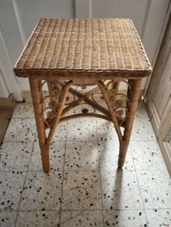 Table d’appoint Peacock