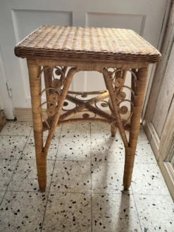 Table d’appoint Peacock