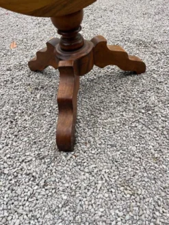 Table d’appoint plateau pivotant