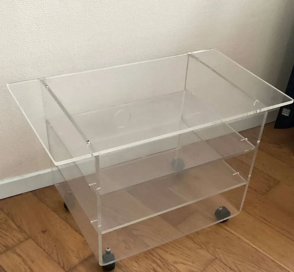 Table d appoint Plexiglas David lange années 70