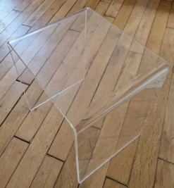 Table d’appoint plexiglas vintage 1970-1980
