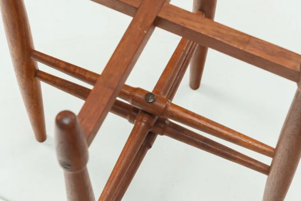 Table d'appoint Poul Hundevad en teck Vamdrup Stolefabrik Danemark 1960