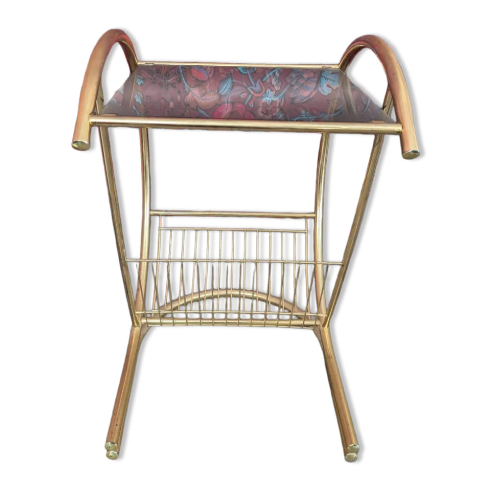 Table d'appoint range revues