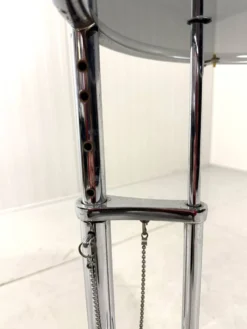 Table d'appoint réglable E1027 Eileen Gray Vereinigte Werkstätten