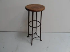 Table d'appoint ronde en métal industriel