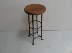 Table d'appoint ronde en métal industriel