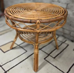 Table d’appoint ronde vintage en rotin – années 60/70
