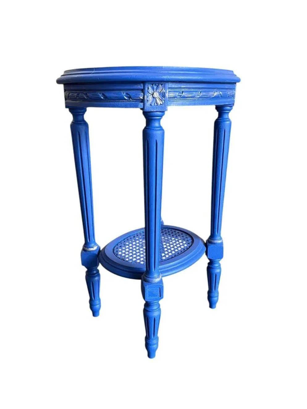 Table d'appoint ronde vintage en bois bleu / guéridon / support