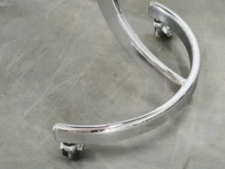 Table d'appoint roulant en chrome et verre fumé de l'ère spatiale italienne des années 1970