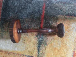 Table d'appoint style colonial espagnole vintage