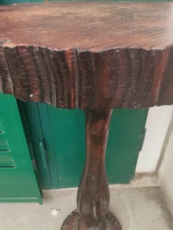 Table d'appoint style colonial espagnole vintage