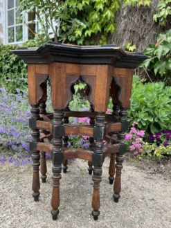 Table d’appoint syrienne