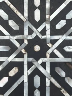 Table d’appoint syrienne