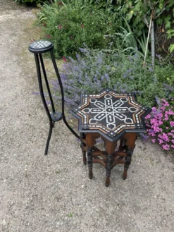 Table d’appoint syrienne
