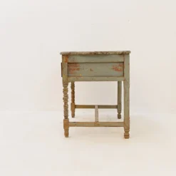 Table d'appoint 2 tiroirs en bois patiné - 20ème siècle