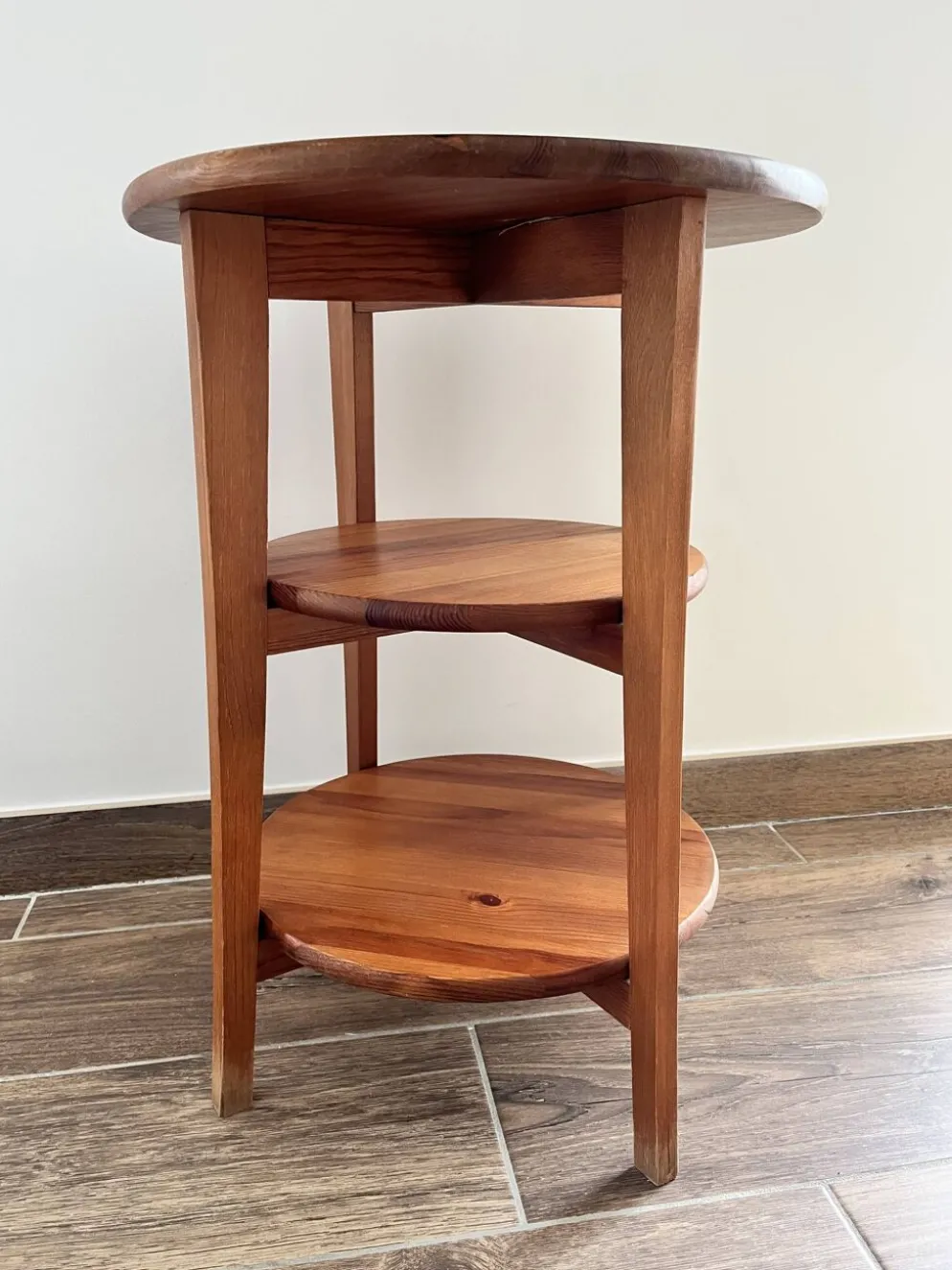 Table d'appoint vintage IKEA Olsvik en pin massif (Années 2000)