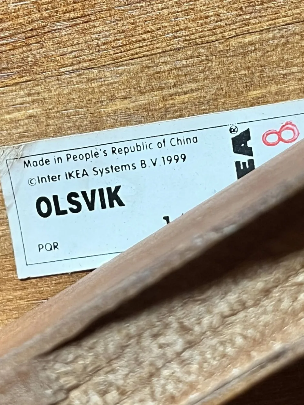Table d'appoint vintage IKEA Olsvik en pin massif (Années 2000)