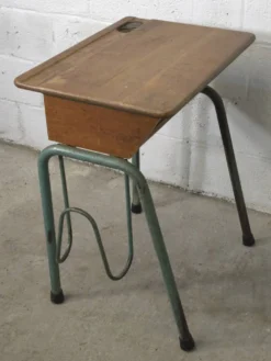 Table d'écolier Delagrave Paris