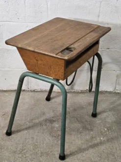 Table d'écolier Delagrave Paris