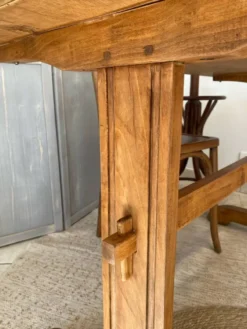 Table de bistrot
