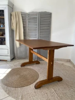 Table de bistrot