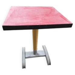 Table de bistrot