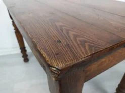 Table de bistrot