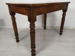 Table de bistrot