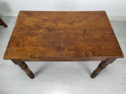 Table de bistrot