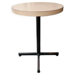 Table de bistrot