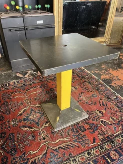 Table de bistrot 1950