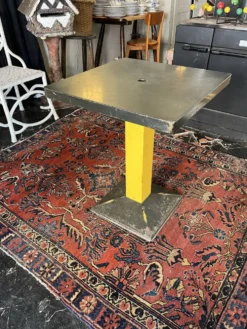 Table de bistrot 1950