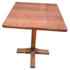 table de bistrot