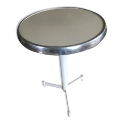 Table de bistrot