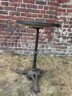 Table de bistrot ancienne