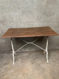 Table de bistrot ancienne