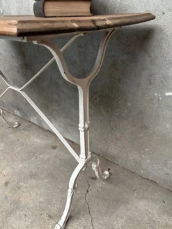 Table de bistrot ancienne