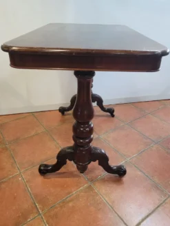 Table de bistrot ancienne en acajou